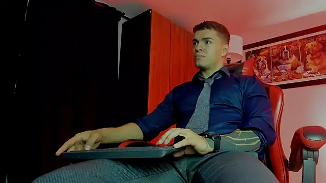 Snapshot of ALPHA_DOMINUS_ chatting on February 12, 2026, 4:23 am ALPHA DOMINUS online show from February 12, 2026, 4:23 am