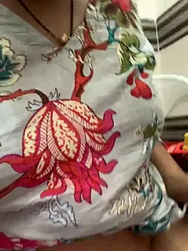 misharani00 online show from October 7, 2025, 1:12 pm