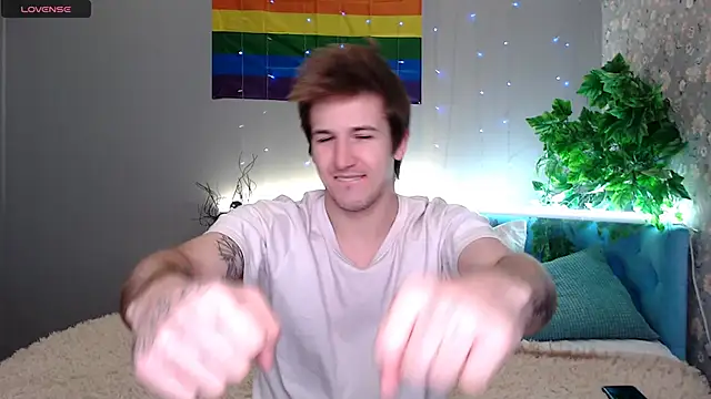 KiskaKurt online show from September 28, 2025, 12:06 am