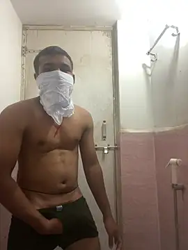 Snapshot of omkarcoll chatting on February 13, 2026, 5:46 pm omkarcoll online show from February 13, 2026, 5:46 pm