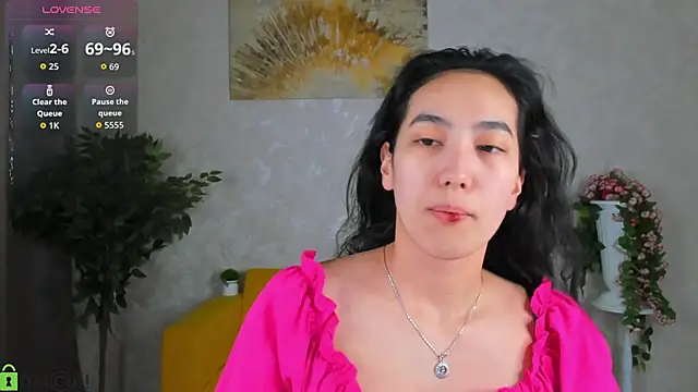 FlirtyAura online show from February 4, 2026, 3:12 am