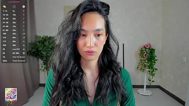 FlirtyAura online show from March 10, 2026, 3:54 am