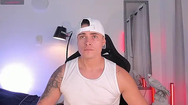 connorsmiith online show from May 25, 2026, 6:28 pm