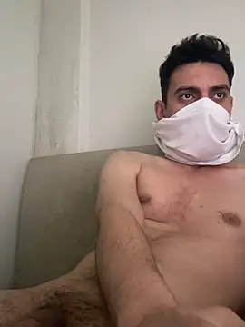 Snapshot of milfshakeow chatting on May 9, 2026, 3:26 pm milfshakeow online show from May 9, 2026, 3:26 pm