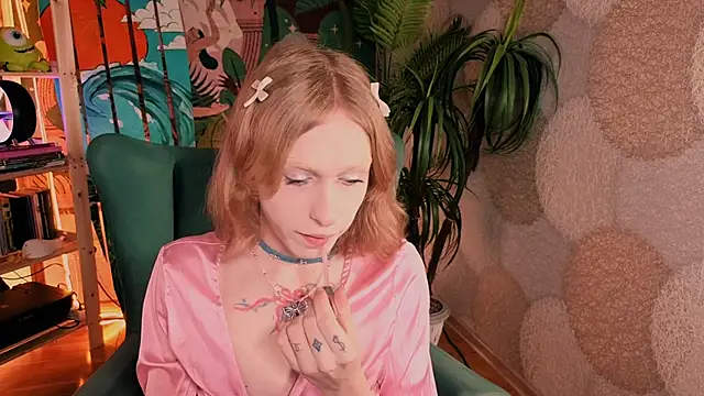 Snapshot of BarbieRichy chatting on October 23, 2025, 5:39 am BarbieRichy online show from October 23, 2025, 5:39 am