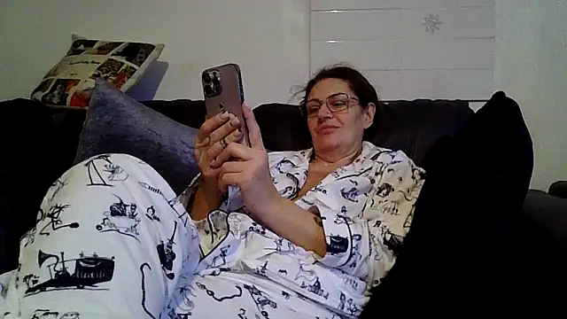 RubyyRosee online show from November 9, 2025, 10:08 am