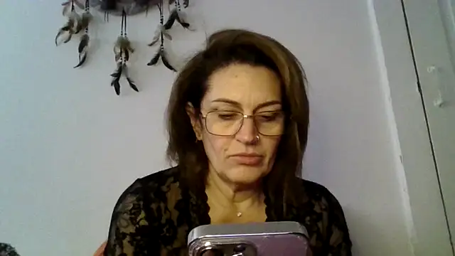 RubyyRosee online show from October 28, 2025, 2:05 pm