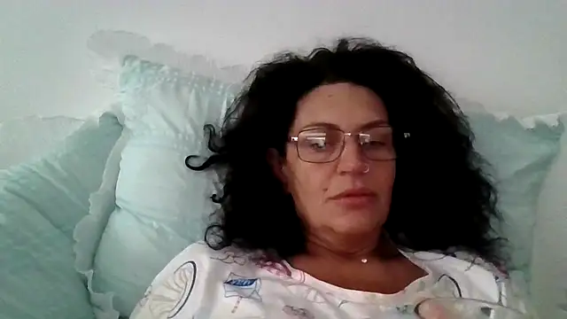 Snapshot of RubyyRosee chatting on July 20, 2026, 8:22 am RubyyRosee online show from July 20, 2026, 8:22 am