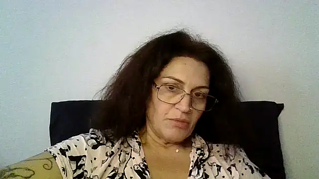 RubyyRosee online show from October 9, 2025, 1:22 pm