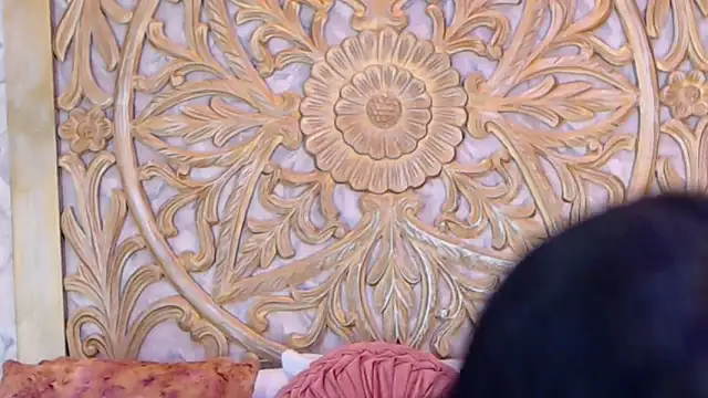 MelodyCarsson online show from November 3, 2025, 12:09 pm