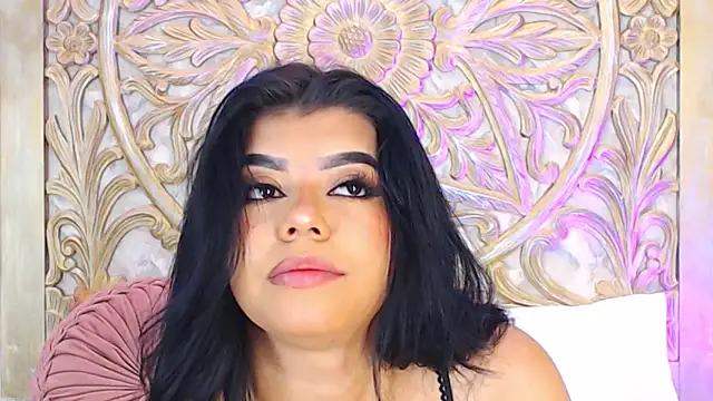 MelodyCarsson online show from April 18, 2026, 12:07 pm