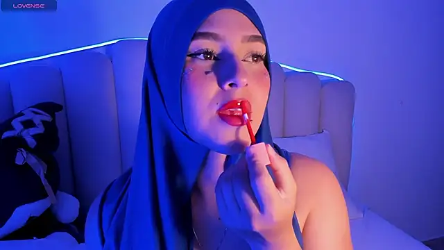 Snapshot of Bashima- chatting on October 25, 2025, 1:23 pm Bashima- online show from October 25, 2025, 1:23 pm