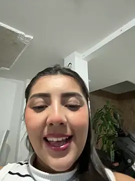 Lupe 19 online show from September 27, 2025, 5:24 am