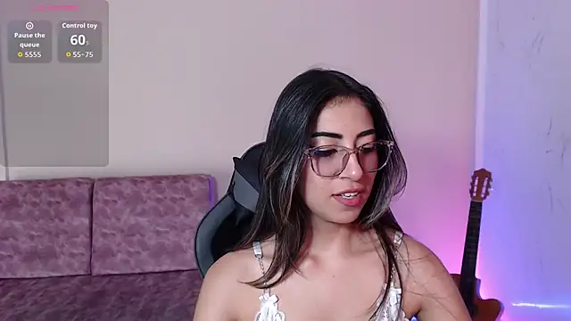 Susanahendrix online show from February 26, 2026, 6:19 pm