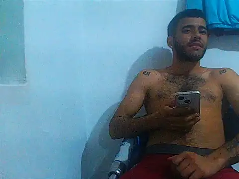 latinboyyth online show from October 3, 2025, 8:16 am