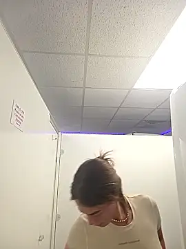 Sophrob96x online show from April 15, 2026, 12:10 pm