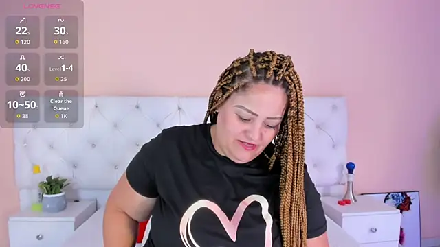 katte landerr online show from October 25, 2025, 1:12 pm