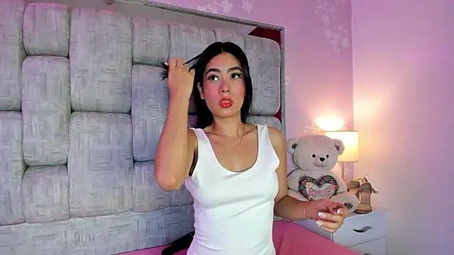 KatySweetas online show from February 25, 2026, 7:36 pm