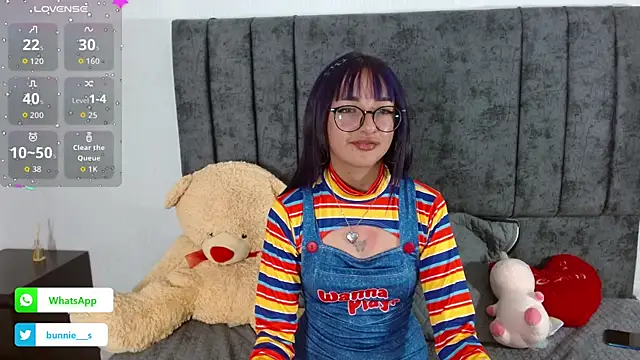 Littlee Bunny  online show from October 31, 2025, 3:19 pm