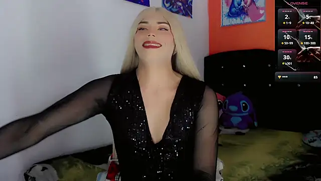 Estefania foxx online show from October 1, 2025, 7:29 pm