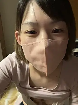 Snapshot of usako_2025 chatting on February 5, 2026, 1:51 pm usako 2025 online show from February 5, 2026, 1:51 pm