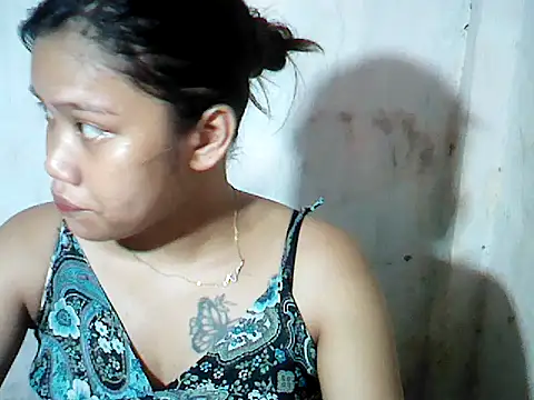 MorenaLovelyPinay24 online show from October 31, 2025, 12:24 pm