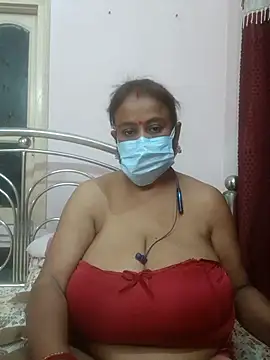 Snapshot of Barna_Love chatting on June 20, 2026, 2:22 pm Barna Love online show from June 20, 2026, 2:22 pm