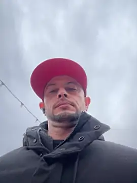 Snapshot of Carlosmauricio123 chatting on March 15, 2026, 7:43 pm Carlosmauricio123 online show from March 15, 2026, 7:43 pm