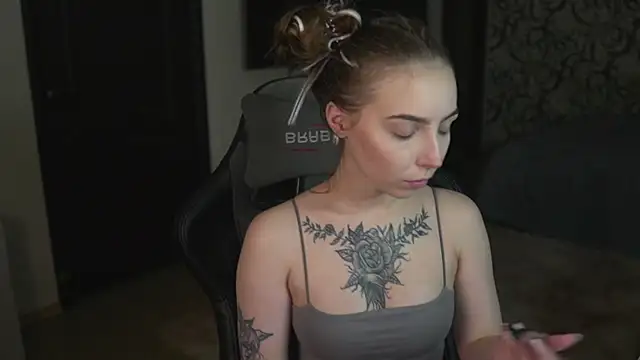 lis silver online show from November 23, 2025, 6:51 pm