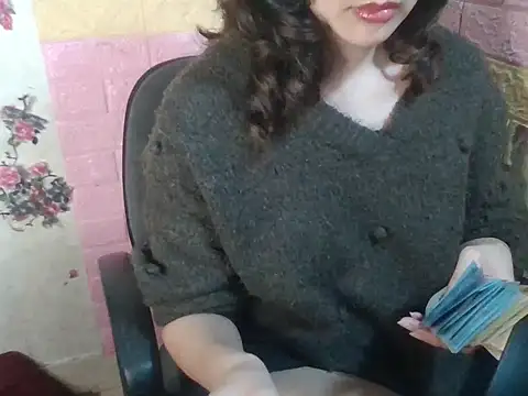 Lovelyx0x online show from February 18, 2026, 1:29 pm