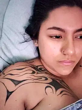 Megara 25 online show from November 21, 2025, 8:19 pm