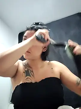 Megara 25 online show from March 19, 2026, 2:39 pm