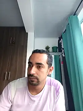 Snapshot of stivenlujan69 chatting on January 17, 2026, 10:57 pm stivenlujan69 online show from January 17, 2026, 10:57 pm