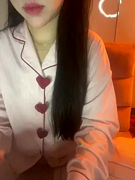 Snapshot of RubyBerry chatting on January 6, 2026, 3:32 am RubyBerry online show from January 6, 2026, 3:32 am