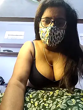 sexy aaru online show from November 22, 2025, 5:06 am