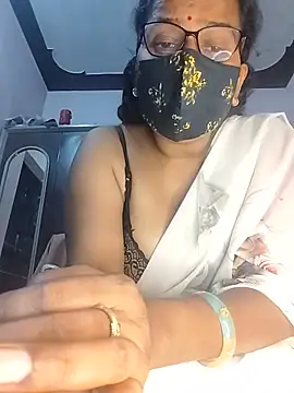 sexy aaru online show from May 25, 2026, 5:44 pm