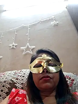 Snapshot of SIMIHOT chatting on February 13, 2026, 9:53 am SIMIHOT online show from February 13, 2026, 9:53 am