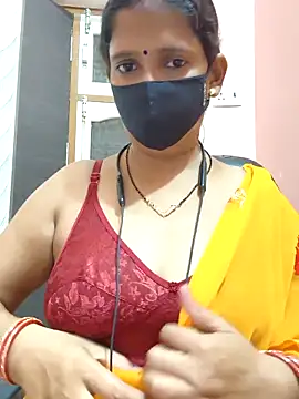 Sonalihot  online show from September 29, 2025, 6:35 pm