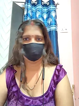 Sonalihot  online show from October 7, 2025, 7:31 am