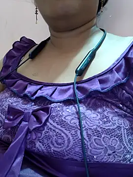Sonalihot  online show from September 9, 2025, 5:11 pm