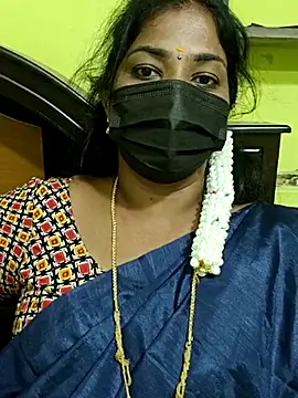 Snapshot of Tamil_Mithra chatting on March 3, 2026, 6:15 pm Tamil Mithra online show from March 3, 2026, 6:15 pm