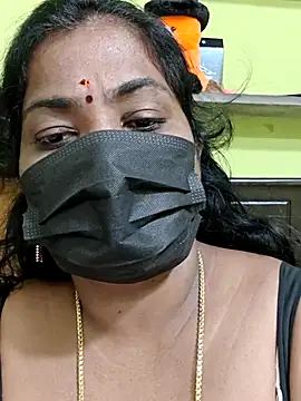 Snapshot of Tamil_Mithra chatting on February 24, 2026, 9:26 pm Tamil Mithra online show from February 24, 2026, 9:26 pm