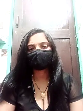 Payal-001 online show from November 18, 2025, 2:42 pm