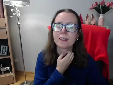 sweetxLizzy online show from December 17, 2025, 6:29 am