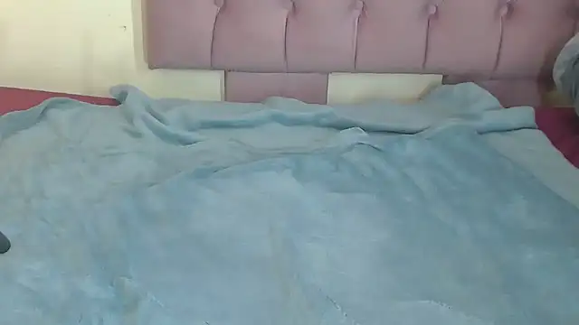 Spaicyxxx online show from September 23, 2025, 6:26 pm