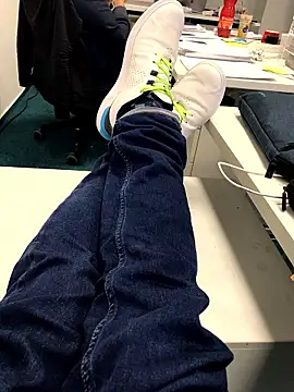 radeczek001 online show from January 16, 2026, 1:15 pm