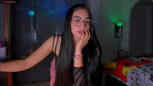 latingabby online show from October 7, 2025, 10:55 pm