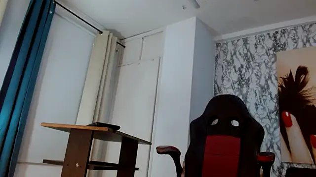 mariani smith online show from October 7, 2025, 11:55 am