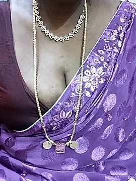 Snapshot of shobini chatting on October 24, 2025, 1:54 pm shobini online show from October 24, 2025, 1:54 pm