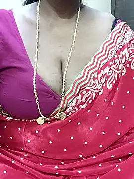 Snapshot of shobini chatting on November 3, 2025, 3:48 pm shobini online show from November 3, 2025, 3:48 pm